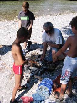 Grillen an der Alm 090801-03